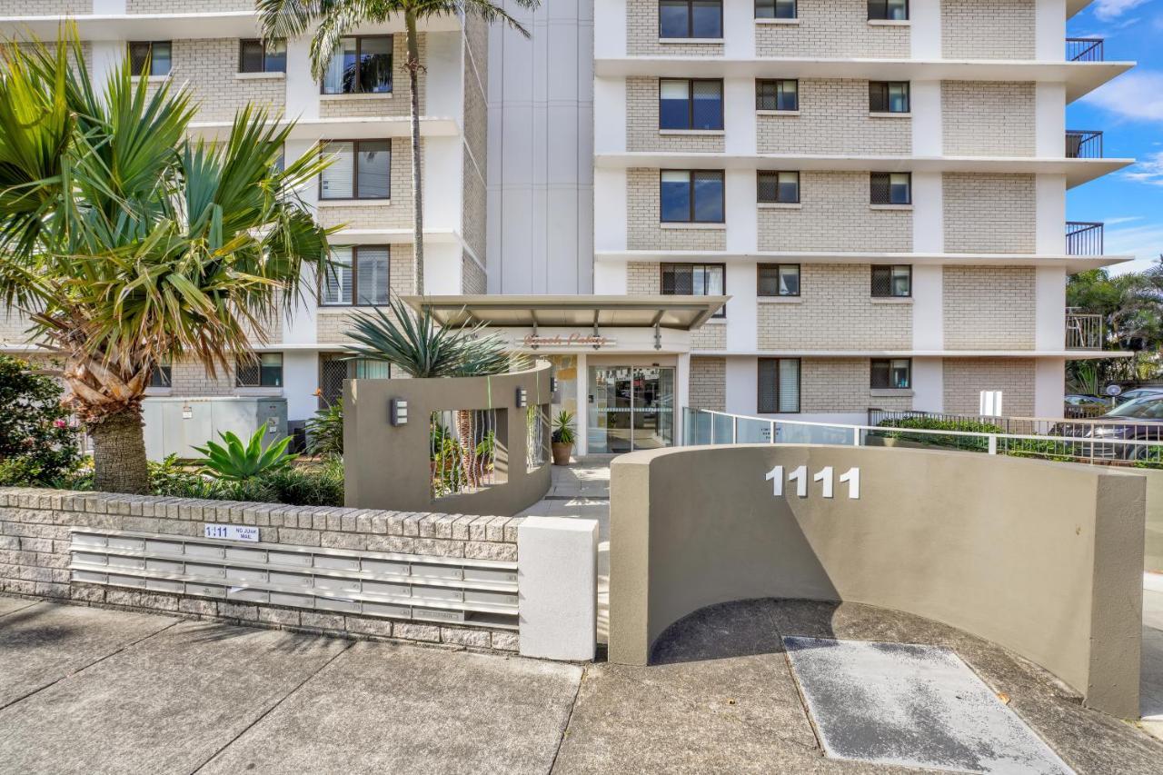 Beach Palms Holiday Apartments Gold Coast Exterior photo